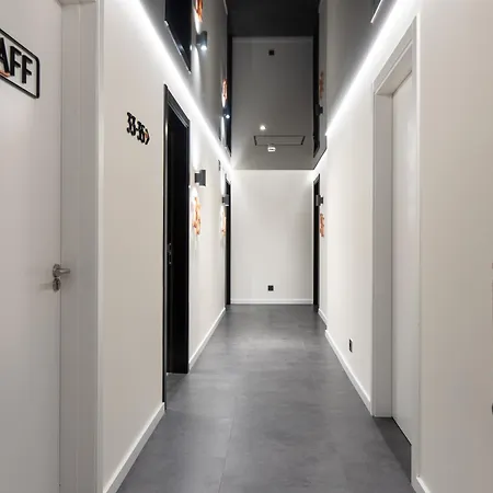 Hotel Arena Zone 3*