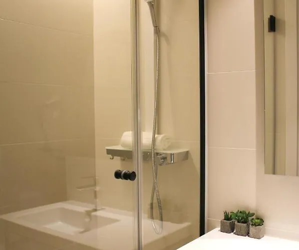 Arena Zone Hotel&café