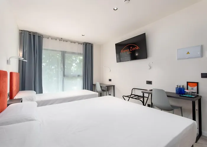Arena Zone Hotel&café 3* Valencia