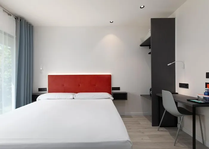 Arena Zone Hotel&café 3*