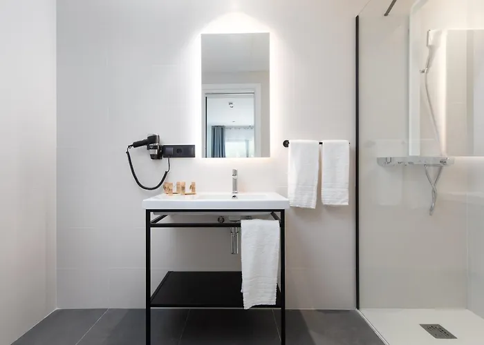 Arena Zone Hotel&café 3*