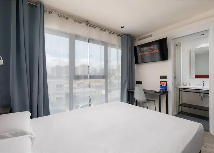 Arena Zone Hotel&café 3*